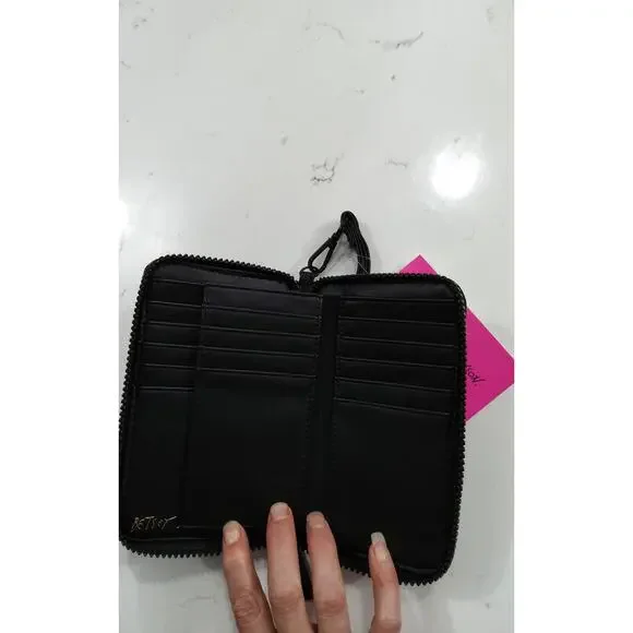 NWT Betsey Johnson black Kara wallet Quilted heart detail 7x4in zip closure glam - Picture 8 of 9